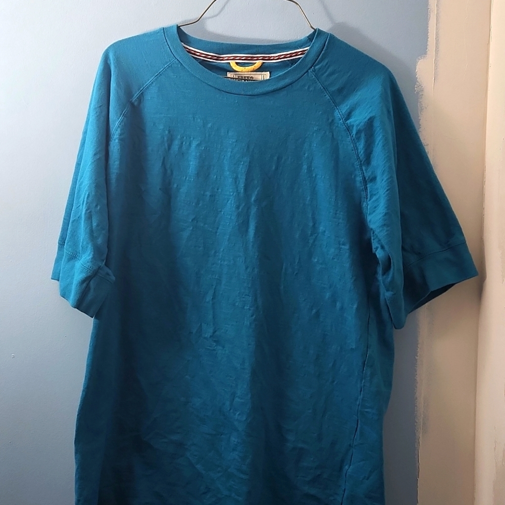 Blue/Green Free Planet t-shirt